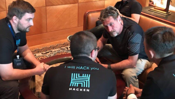 Джон Макафи вошел в команду украинского стартапа для хакеров Hacken cryptowiki.ru
