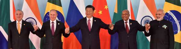О чем говорят на саммите БРИКС: От торговой политики Китая до ядерных испытаний  cryptowiki.ru