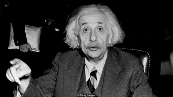 Носки Эйнштейна: Чему могут научить странные привычки гениальных людей cryptowiki.ru