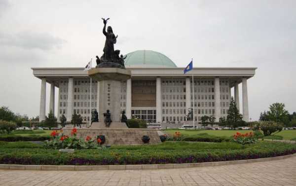 В парламенте Южной Кореи снова высказались за легализацию ICO cryptowiki.ru